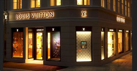 wat is louis vuitton|louis vuitton originated.